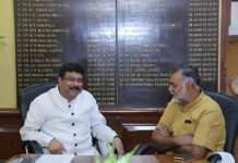 Dharmendra meets Prahlad Singh, discuss about Paika Memorial