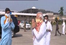 Baijayant Panda Sees Off PM Modi at Biju Patnaik International Airport