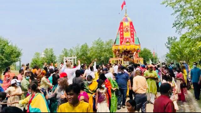 America’s Largest Hindu Temple hosts Car Festival | India News Diary