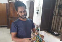 Delhi based Artist Manveer Singh’s Workshop shows kids the way to create beautiful art forms from Plastics