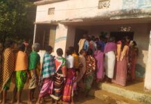 Voting for Odisha Panchayat-ZP Polls Comes to an end amid large scale violence
