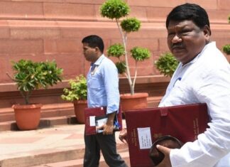Expand Rourkela Airport to 3C Category, Jual Oram writes to Jyotiraditya Scindia