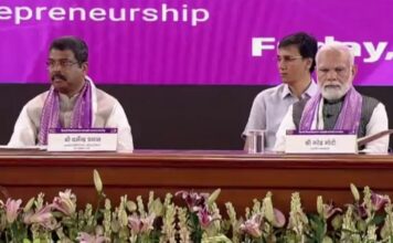 Valedictory Ceremony of Centenary Celebrations of University of Delhi, know what PM said