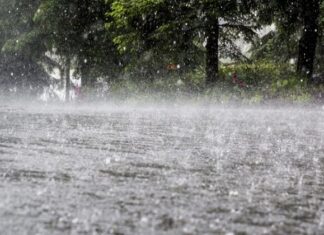 Extremely Heavy Rain Alert Issued for Odisha, Well-Marked Low-Pressure Area Over Bay of Bengal to Bring Heavy to Extremely Heavy Rainfall in Odisha and Eastern India; Subdued Activity in South Peninsula, IMD Issues Orange and Red Warnings for Heavy Rainfall in Odisha and Central-East India; Advises Fishermen and Farmers to Follow Safety Protocol