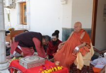 Union Education Minister Dharmendra Pradhan met and received blessings from the Jagadguru of Puri Govardhan Peeth