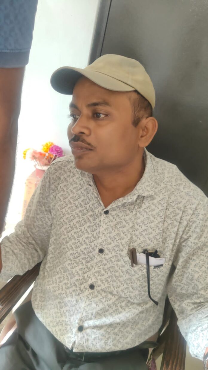 Raghunath Das, Head Master of High School at Chadeiguan near Mahakalpada, Dist- Kendrapara
