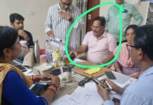 Prasanna Kumar Pattnaik, Executive Engineer, RWD-I, Rayagada, apprehended by Odisha Vigilance while demanding and taking bribe Rs. 2 Lakhs from a Contractor, total cash recovered comes to Rs 5.39 lakh