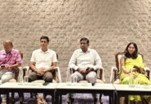 District Magistrate Divya Jyoti Parida thanked everyone for the smooth completion of the Rath Yatra 2026, Parida felicitated the senior administrative officers who came to carry out the Rath Yatra responsibility on the instructions of the state government