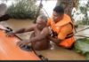 Life returns after 24 hours of struggle with death: Trilochan Sahu of Dhamnagar was rescued from a palm tree amidst flood waters