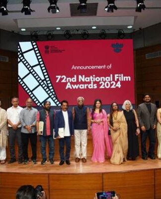 72nd National Film Awards for the year 2024 Announced, Kartik Aaryan & Mammootty adjudged as Best Actor in Leading Role for Chandu Champion and Bramayugam,Yami Gautam honoured with Best Actress in a Leading Role award for Article 370, Randeep Hooda Makes a Winning Directorial Debut with Swatantrya Veer Savarkar