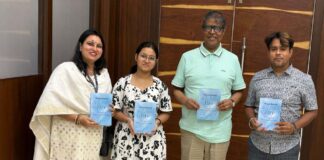 ‘Life: A Series of Procrastination’, a book authored by a 14-year-old school student, Shreyashi Pattanaik, offering a thoughtful and relatable perspective on the habit of postponing tasks, decisions and dreams, unveiled by Prof. (Dr.) Manojranjan Nayak, Founder President of Siksha ‘O’ Anusandhan (SOA)