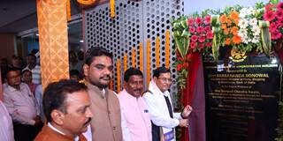 Sarbananda Sonowal Inaugurates Rs 427.80 Crore Projects at Paradip Port, Marks 18.5-Metre Deep-Draft Capability, Witnesses Rs 1,580.36-Crore Concession Agreements for 100% Berth Mechanisation by 2030