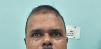 Chandrajit Parija Programmer, O/o-DEO/DPC (District Project Coordinator), Samagra Sikhya Abhiyan (SSA), Jagatsinghpur apprehended by Odisha Vigilance while demanding and taking a bribe of Rs.30,000