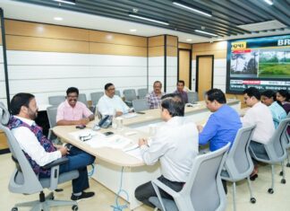 Revenue and Disaster Management Minister Suresh Pujari holds detailed discussions with SRC and high-level officials to deal with Cyclone Arnab