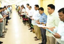 On the occasion of the birth anniversary of Iron Man Sardar Vallabhbhai Patel and ‘National Unity Day’, the officers and employees of the Chief Minister’s Office gathered together and took a solemn pledge to uphold the unity, integrity, and security of the country